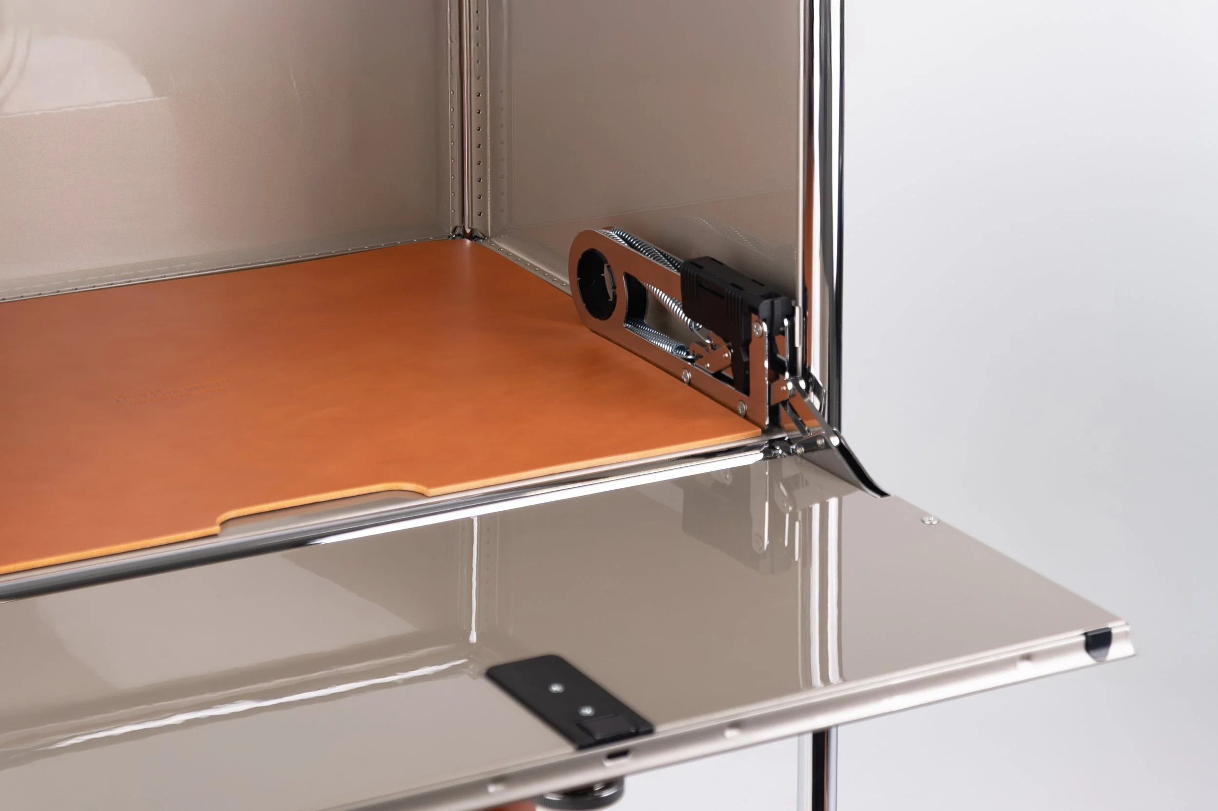 Magnetic leather overlays