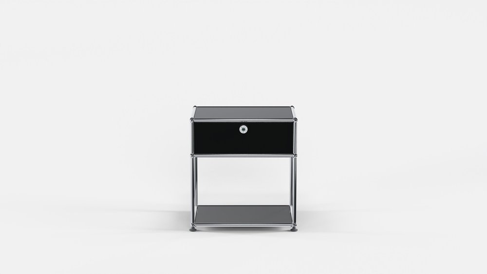 USM Haller natbord i Piano Black